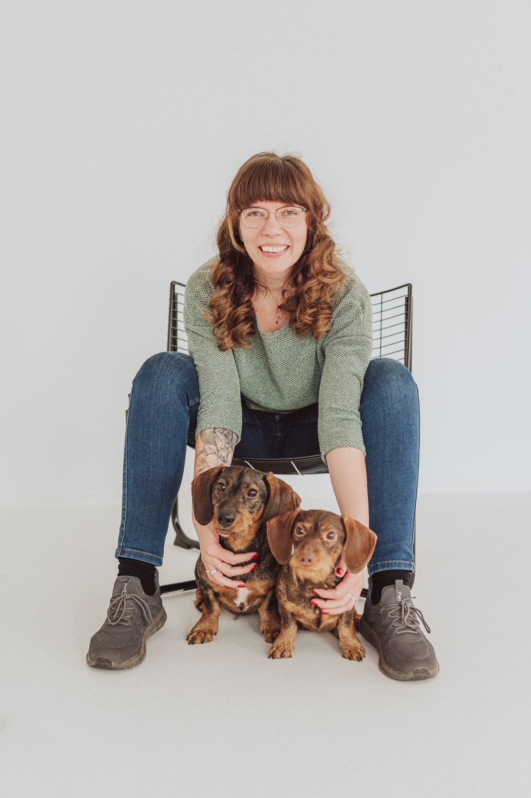 Gründer der Hundefuttermarke Bowells im Portrait – Businessfotos für ein Hundebusiness in Rostock